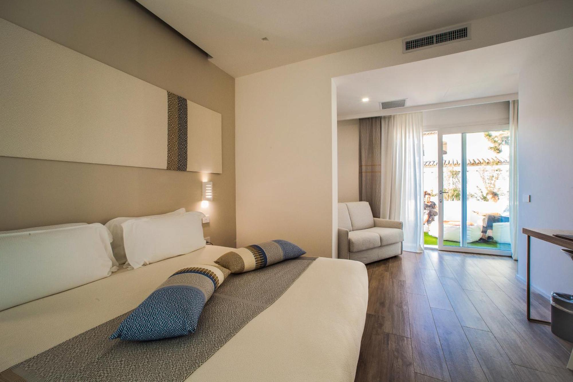 Noha Lifestyle Hotel - Adults Only 普拉 外观 照片